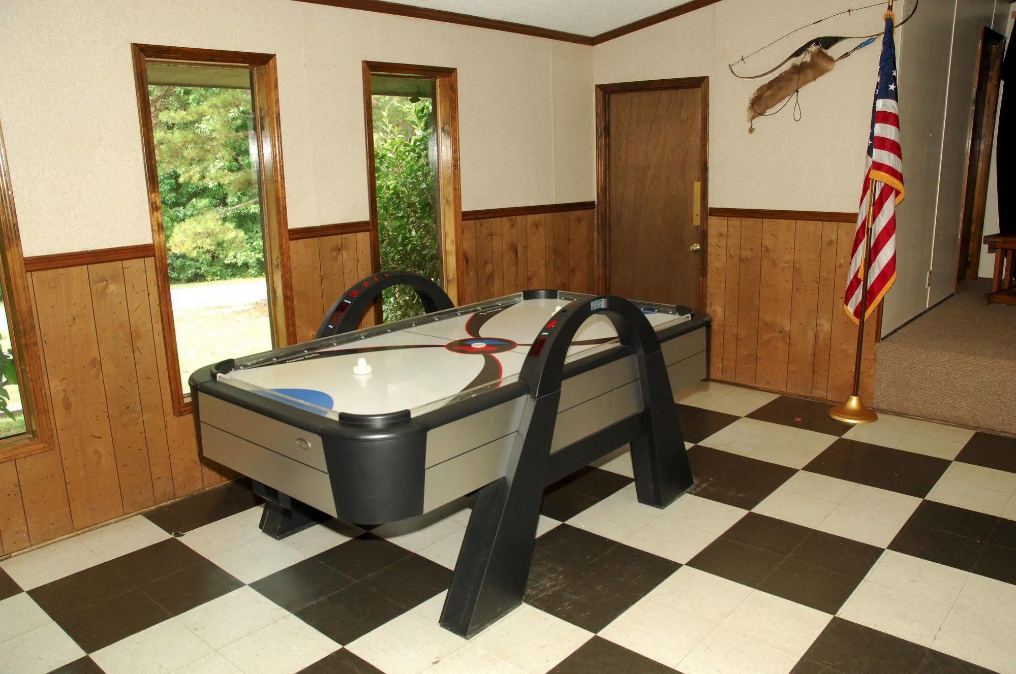 Carolina Landing Rv Resort - Caravan Park Fair Play Extérieur photo